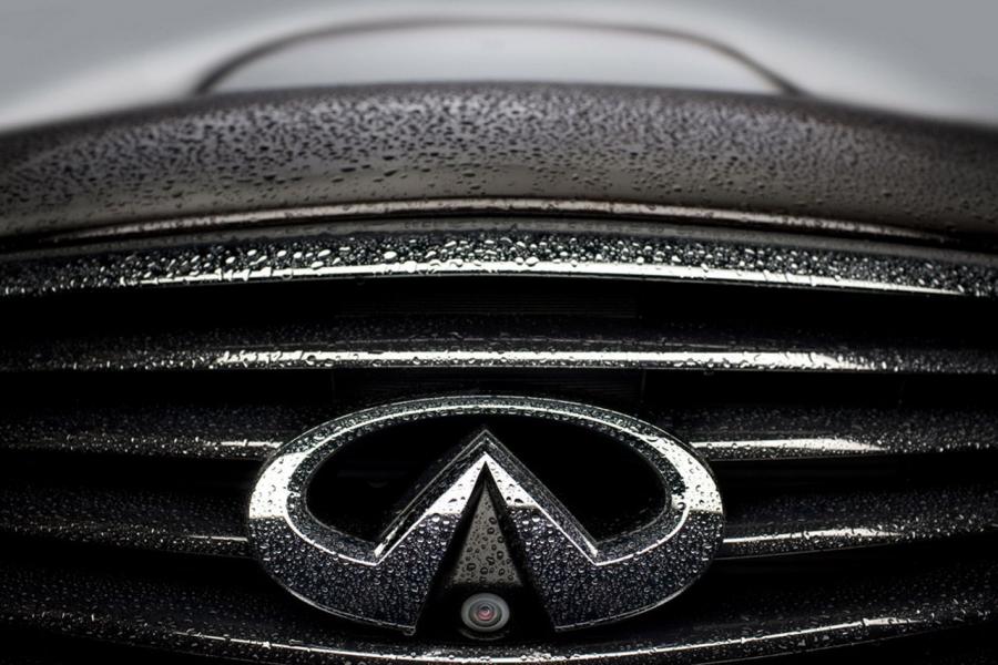  Infiniti EX37 2011 года  (фото 2 из 4)